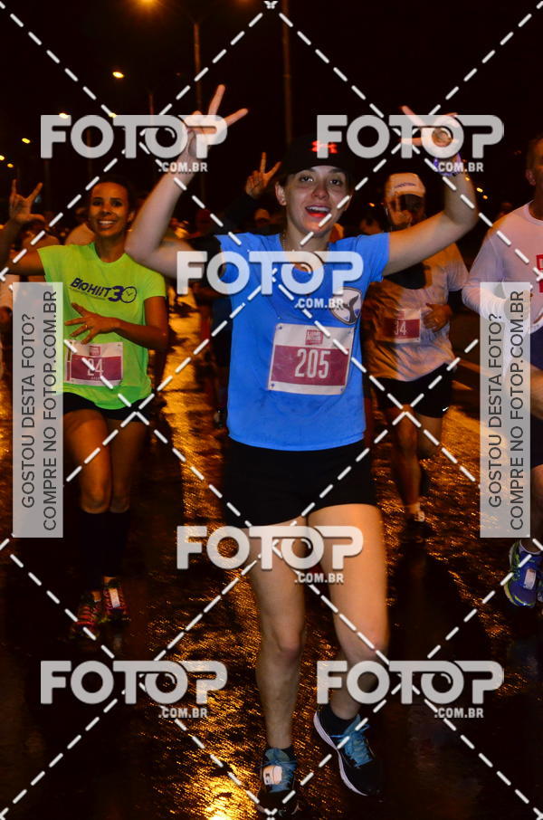 Buy your photos of the eventLuminous Run on Fotop