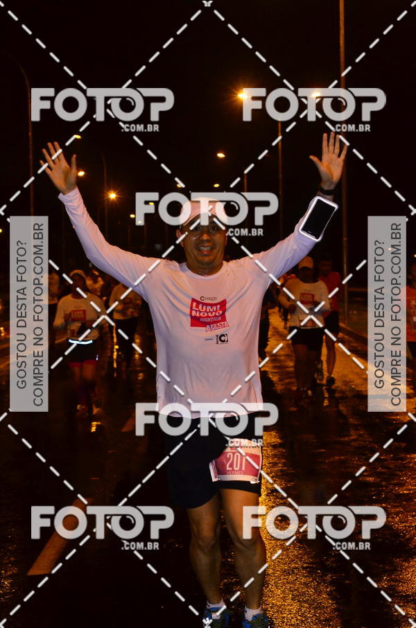 Buy your photos of the eventLuminous Run on Fotop