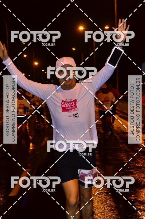Buy your photos of the eventLuminous Run on Fotop