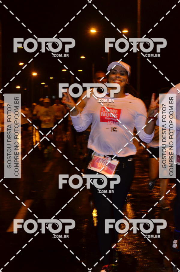Buy your photos of the eventLuminous Run on Fotop