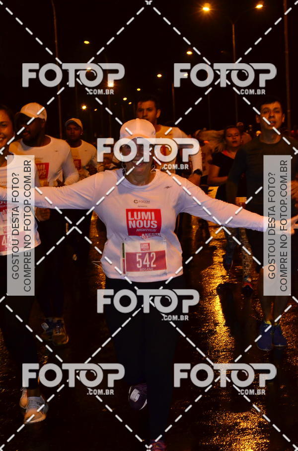 Buy your photos of the eventLuminous Run on Fotop