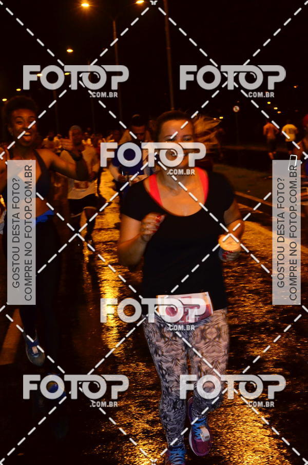 Buy your photos of the eventLuminous Run on Fotop