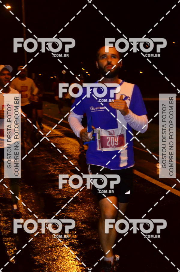 Buy your photos of the eventLuminous Run on Fotop