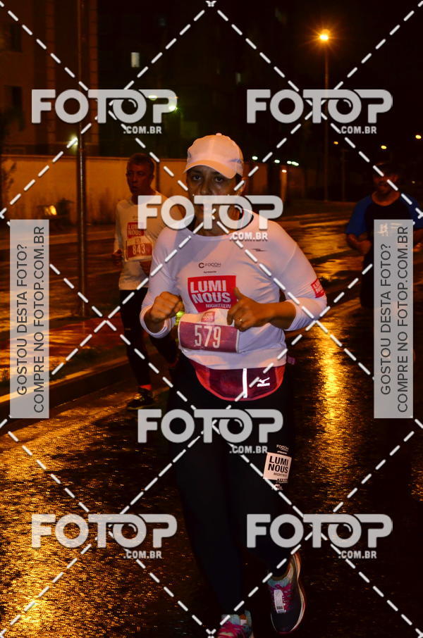 Buy your photos of the eventLuminous Run on Fotop