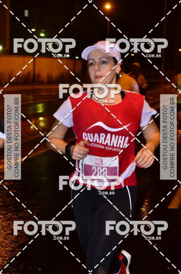 Buy your photos of the eventLuminous Run on Fotop