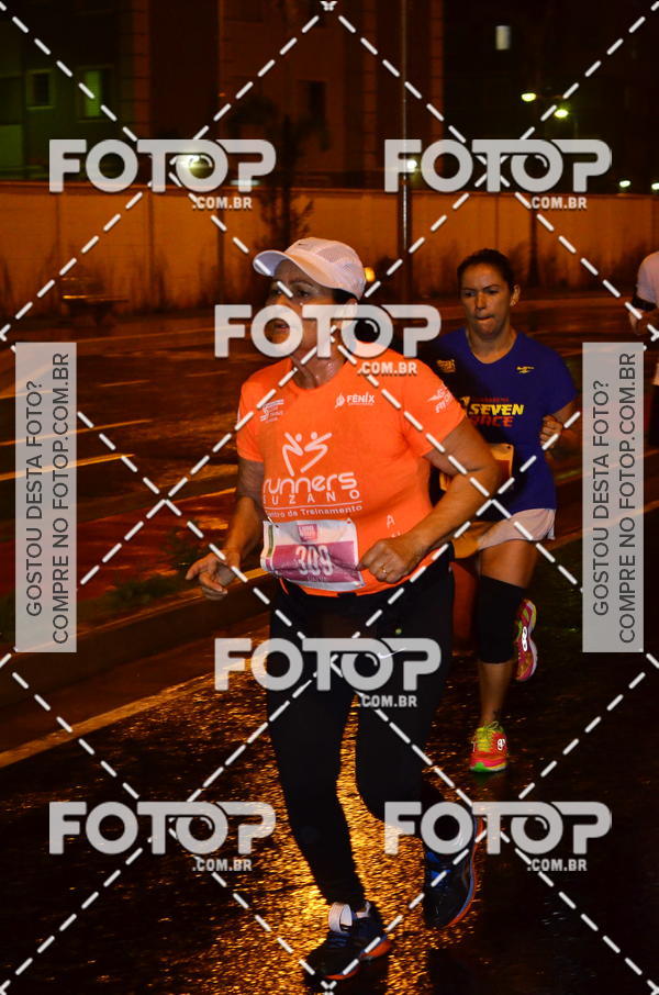 Buy your photos of the eventLuminous Run on Fotop