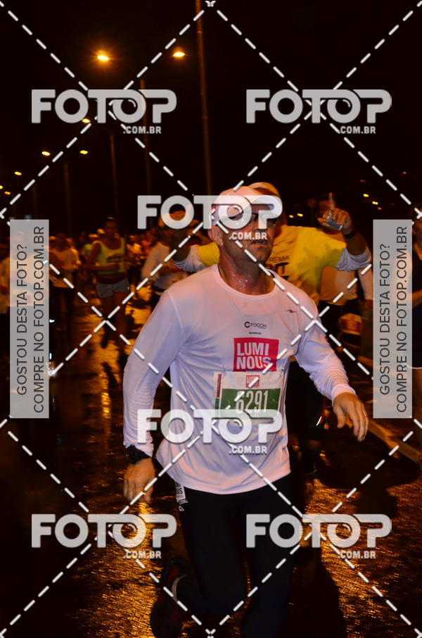 Buy your photos of the eventLuminous Run on Fotop