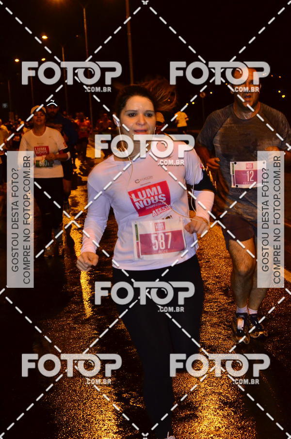 Buy your photos of the eventLuminous Run on Fotop
