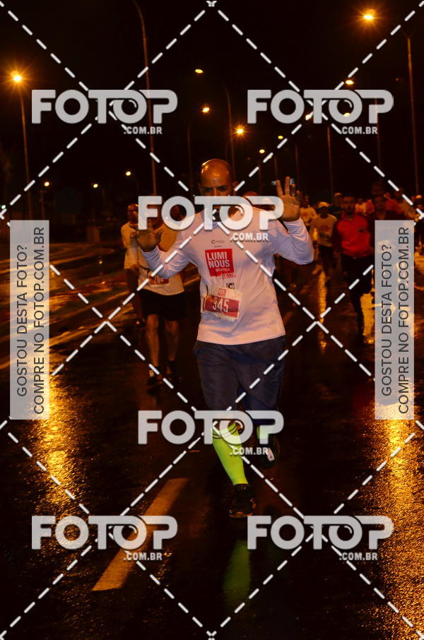 Buy your photos of the eventLuminous Run on Fotop