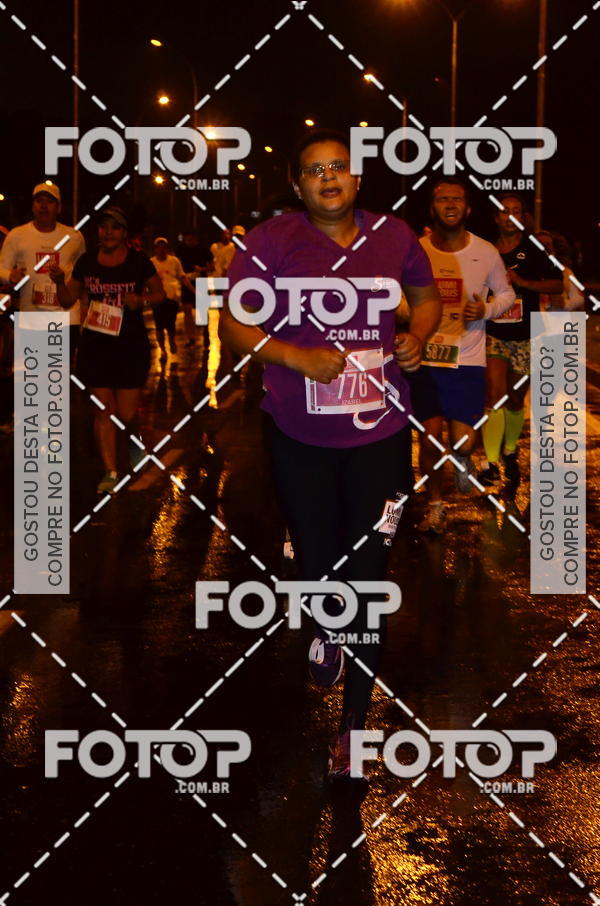 Buy your photos of the eventLuminous Run on Fotop