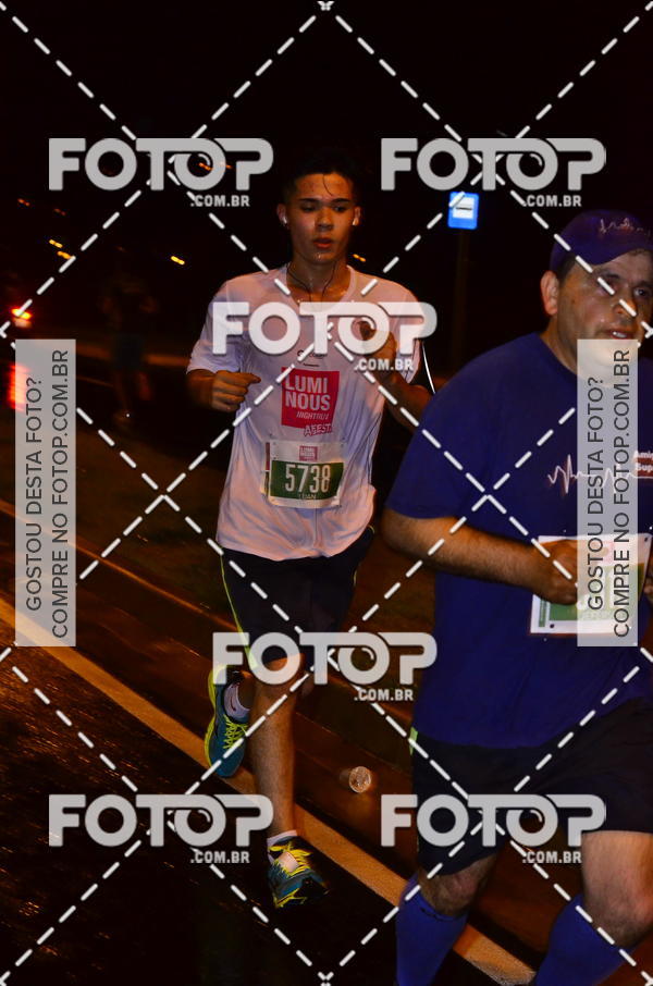 Buy your photos of the eventLuminous Run on Fotop