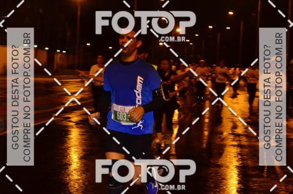 Buy your photos of the eventLuminous Run on Fotop