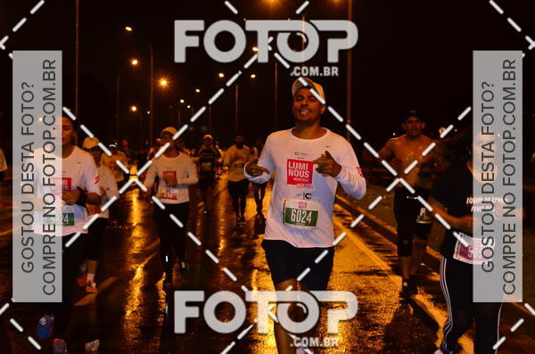 Buy your photos of the eventLuminous Run on Fotop