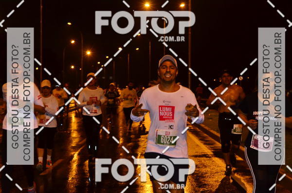 Buy your photos of the eventLuminous Run on Fotop