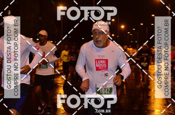 Buy your photos of the eventLuminous Run on Fotop