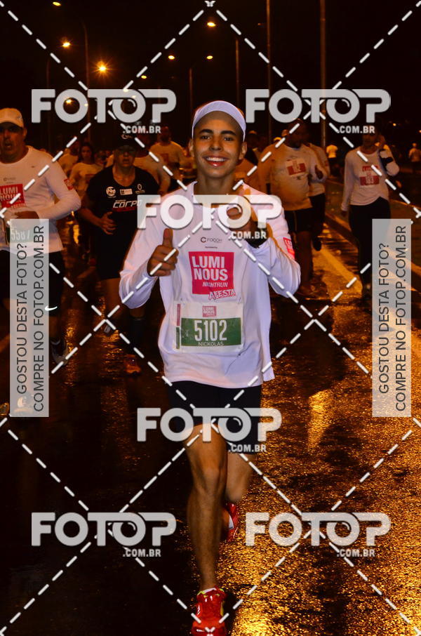Buy your photos of the eventLuminous Run on Fotop