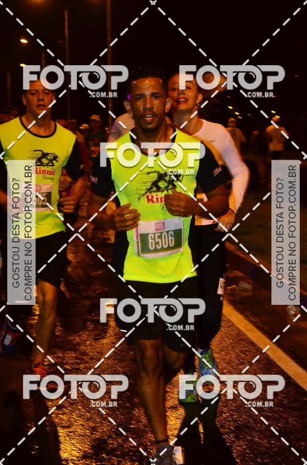 Buy your photos of the eventLuminous Run on Fotop
