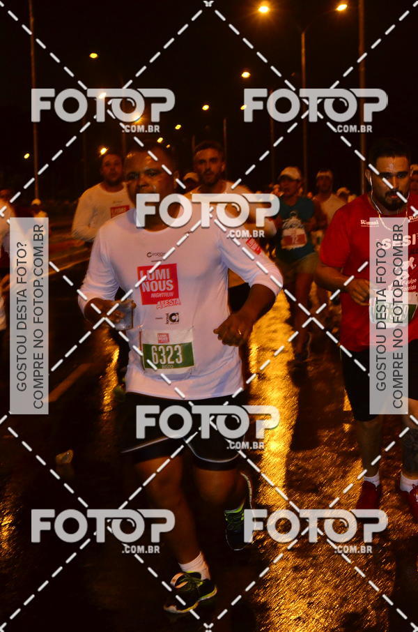 Buy your photos of the eventLuminous Run on Fotop