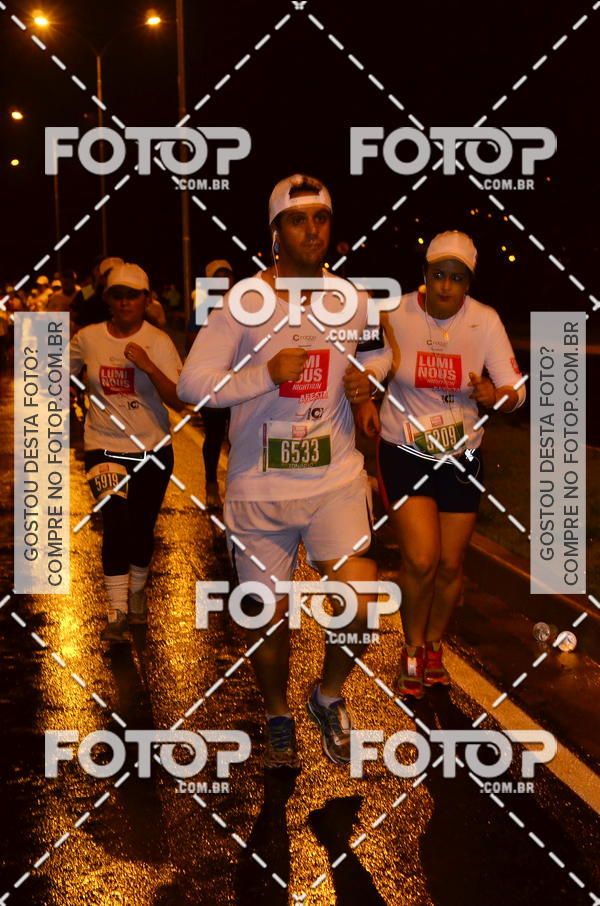 Buy your photos of the eventLuminous Run on Fotop