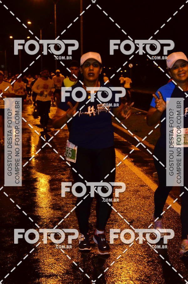 Buy your photos of the eventLuminous Run on Fotop