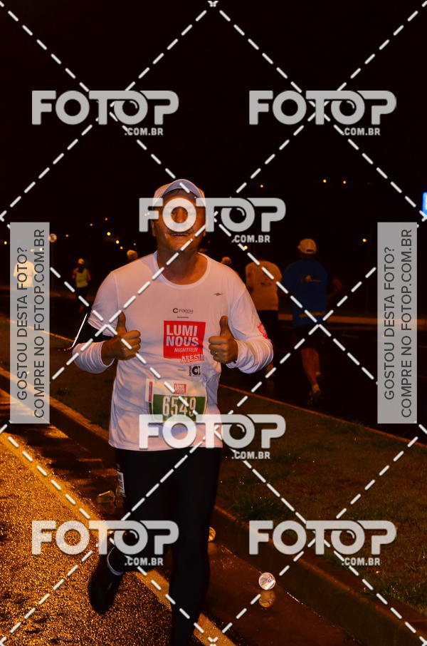 Buy your photos of the eventLuminous Run on Fotop