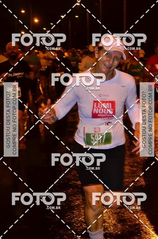Buy your photos of the eventLuminous Run on Fotop