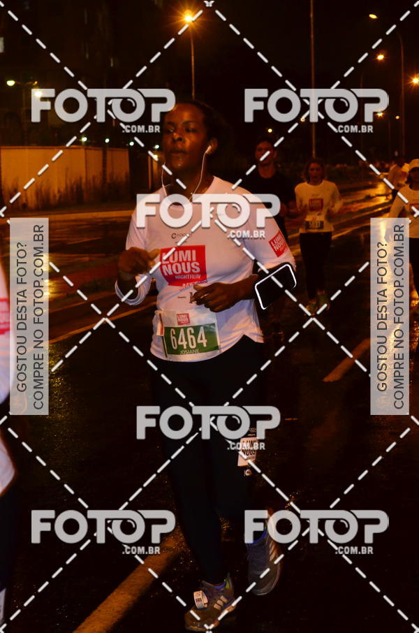 Buy your photos of the eventLuminous Run on Fotop