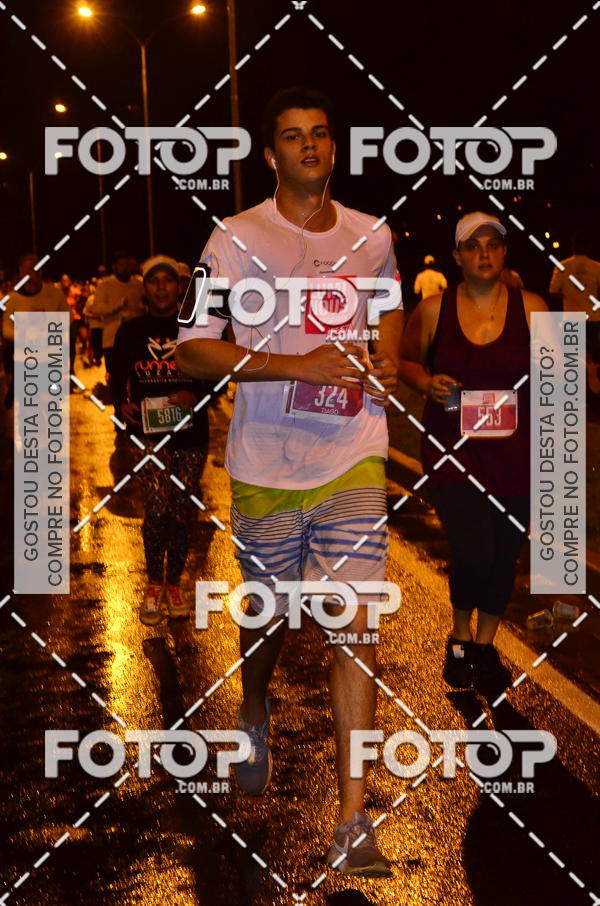 Buy your photos of the eventLuminous Run on Fotop