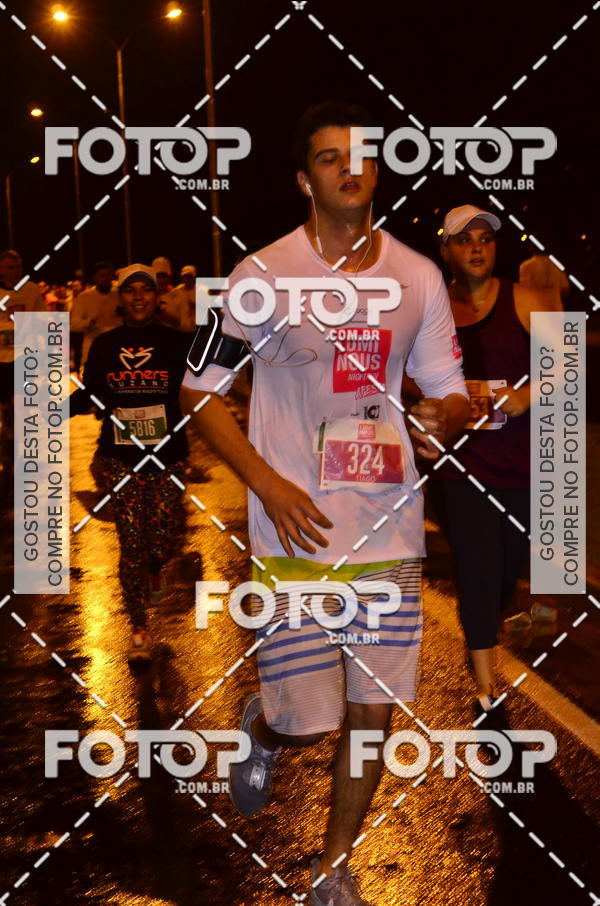 Buy your photos of the eventLuminous Run on Fotop