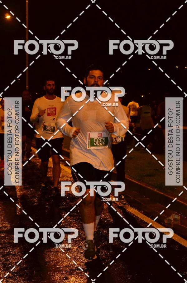 Buy your photos of the eventLuminous Run on Fotop