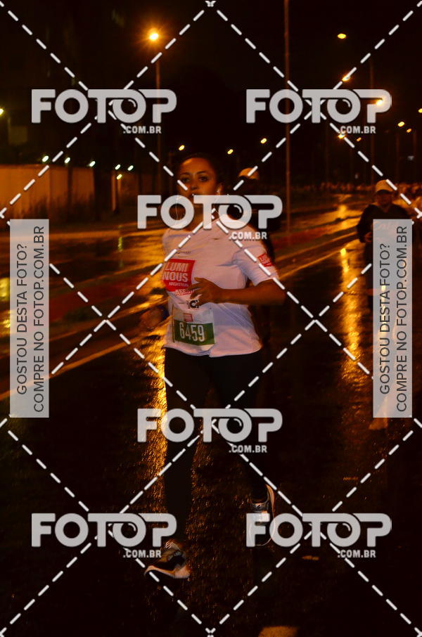 Buy your photos of the eventLuminous Run on Fotop