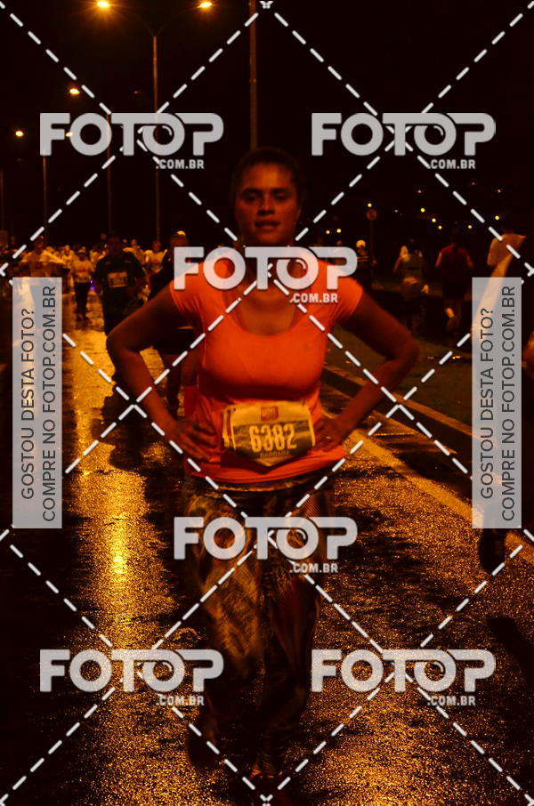 Buy your photos of the eventLuminous Run on Fotop