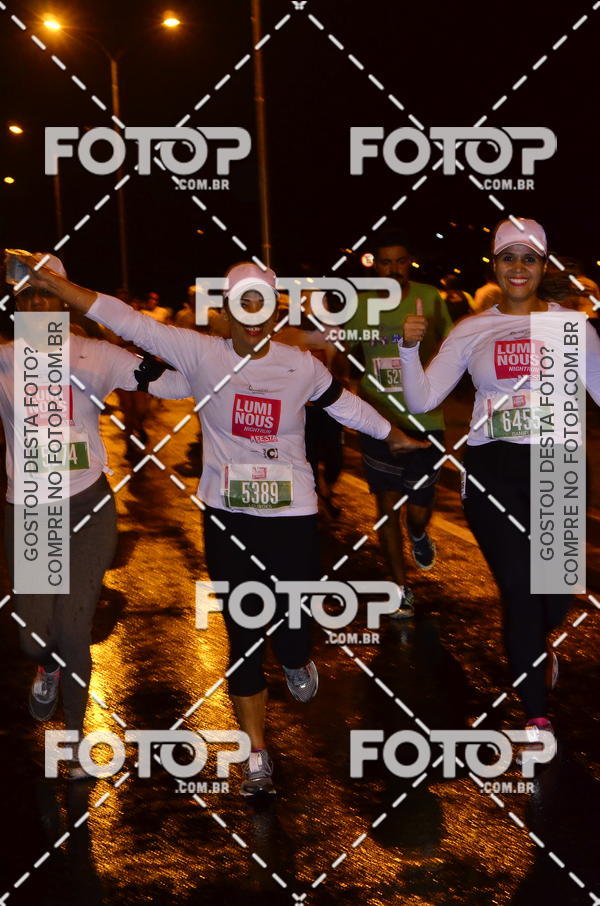 Buy your photos of the eventLuminous Run on Fotop