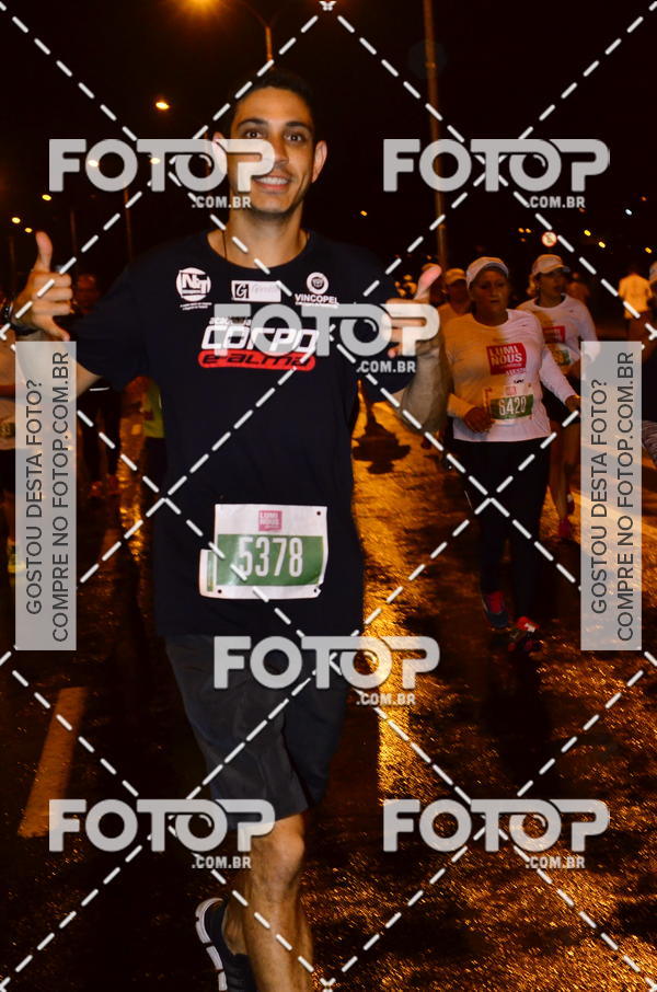 Buy your photos of the eventLuminous Run on Fotop