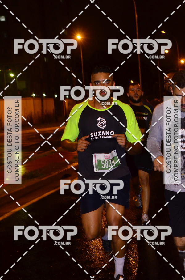 Buy your photos of the eventLuminous Run on Fotop