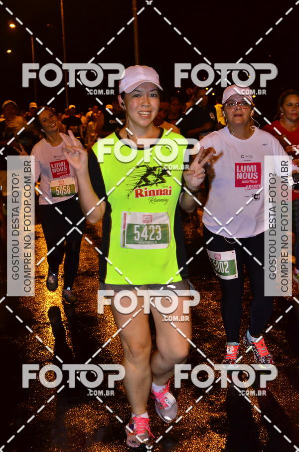 Buy your photos of the eventLuminous Run on Fotop