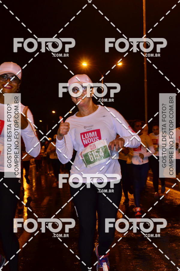 Buy your photos of the eventLuminous Run on Fotop