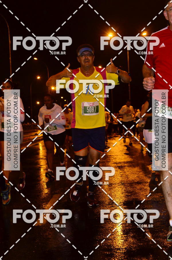Buy your photos of the eventLuminous Run on Fotop