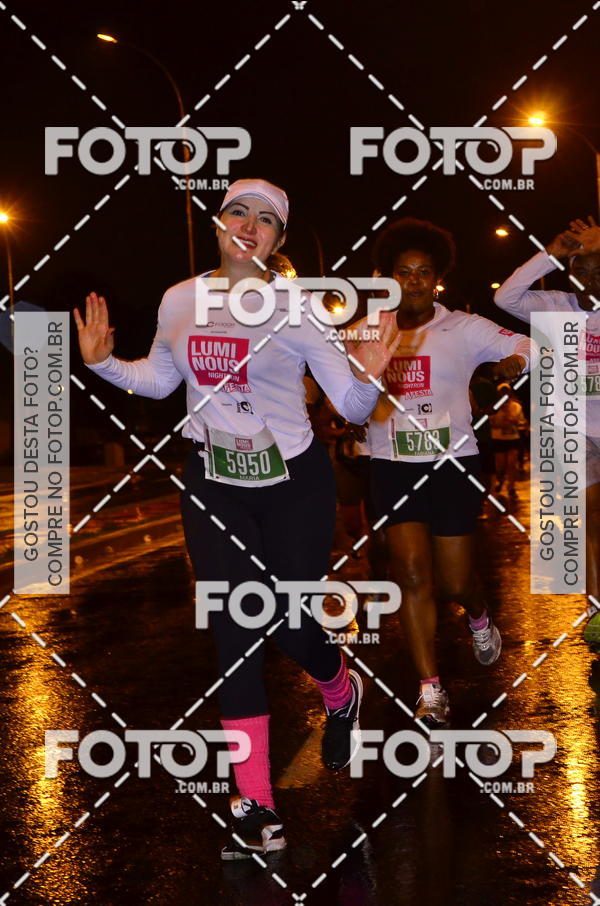 Buy your photos of the eventLuminous Run on Fotop
