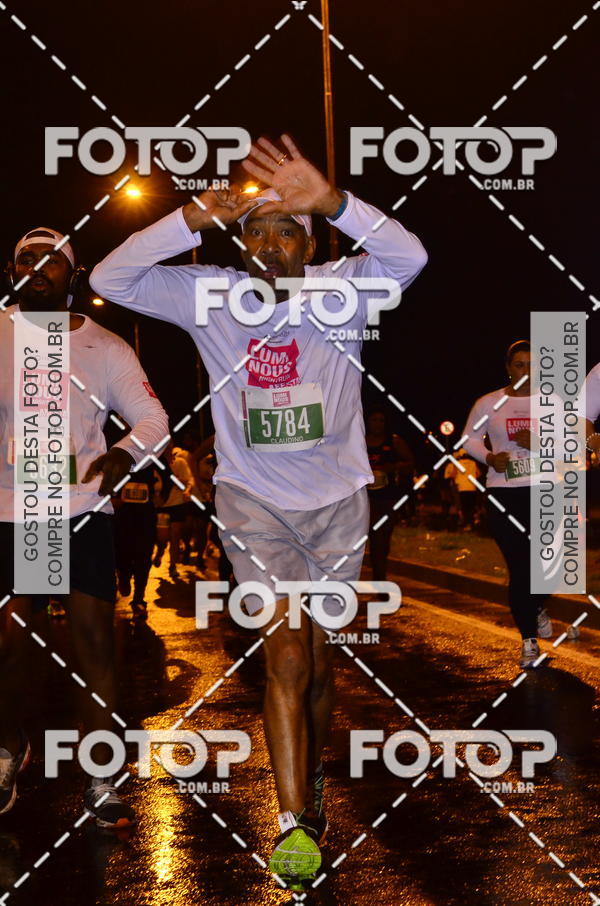 Buy your photos of the eventLuminous Run on Fotop