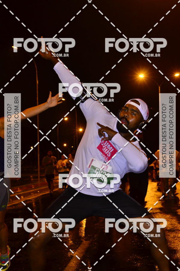 Buy your photos of the eventLuminous Run on Fotop