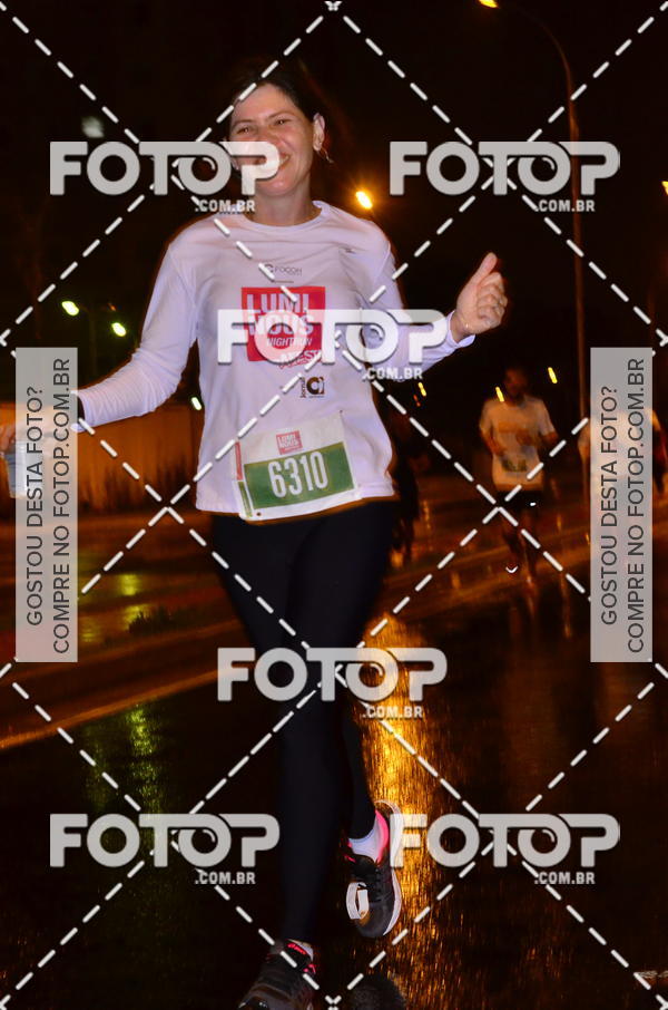 Buy your photos of the eventLuminous Run on Fotop