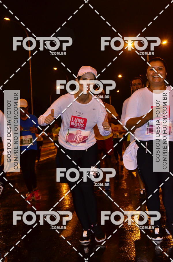 Buy your photos of the eventLuminous Run on Fotop