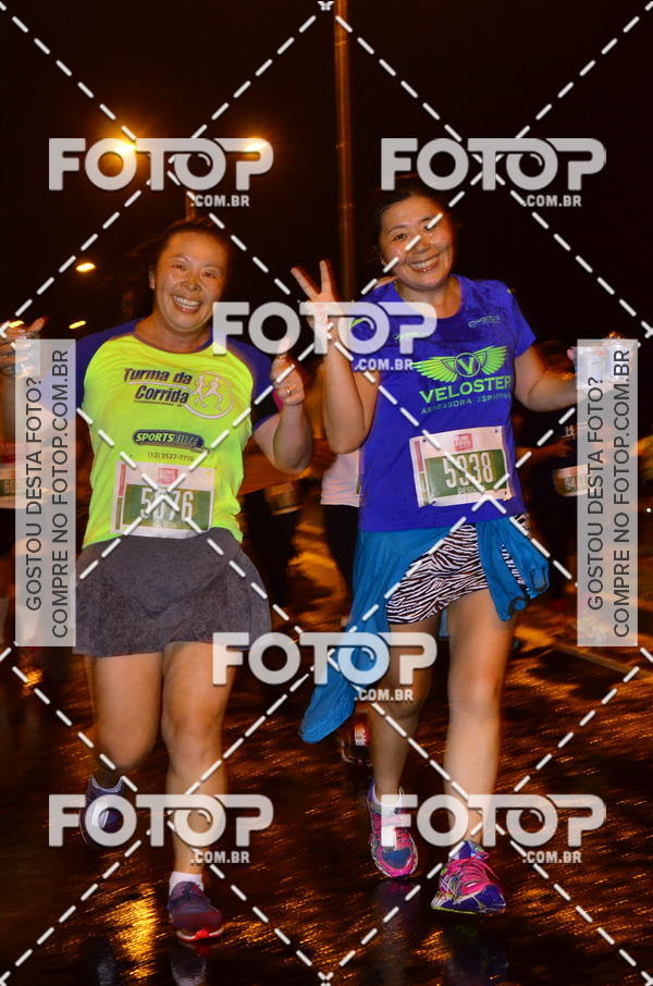 Buy your photos of the eventLuminous Run on Fotop