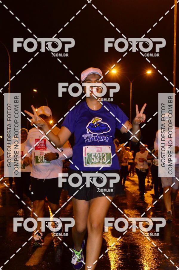 Buy your photos of the eventLuminous Run on Fotop