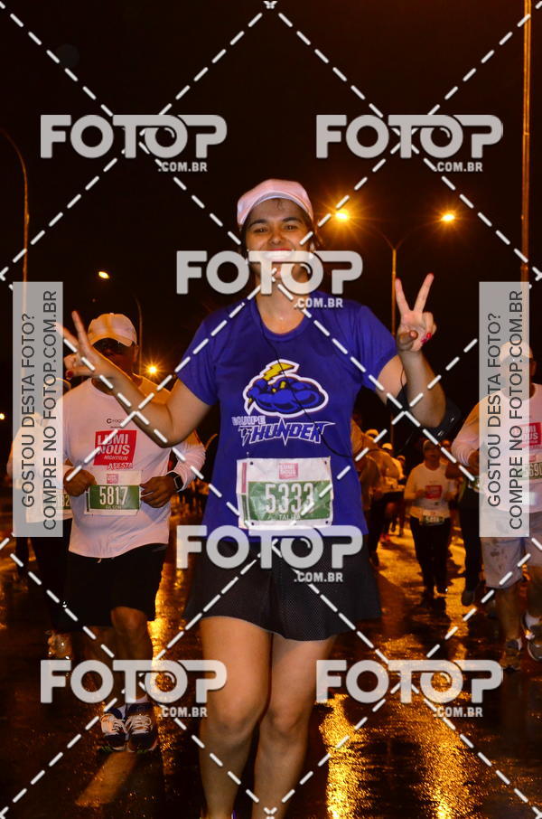 Buy your photos of the eventLuminous Run on Fotop