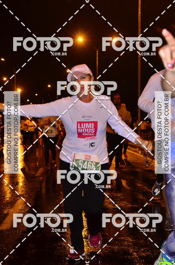 Buy your photos of the eventLuminous Run on Fotop