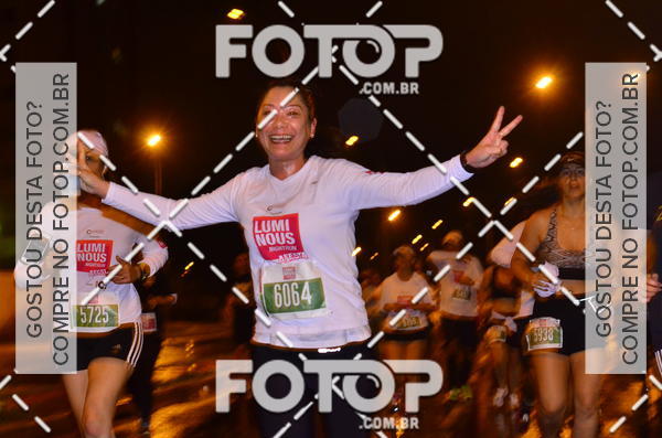 Buy your photos of the eventLuminous Run on Fotop