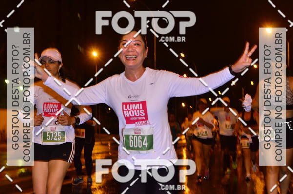 Buy your photos of the eventLuminous Run on Fotop