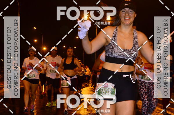 Buy your photos of the eventLuminous Run on Fotop
